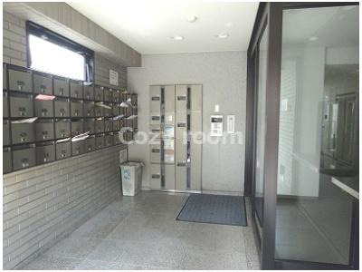 【エントランス】 | CASAネッビア | ゆとりのあるエントランスです