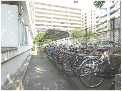 【その他共用部分】 | CASAネッビア | 自転車置き場です。