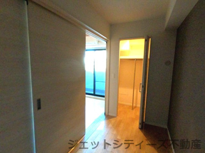 【寝室】 | リヴィエール北梅田