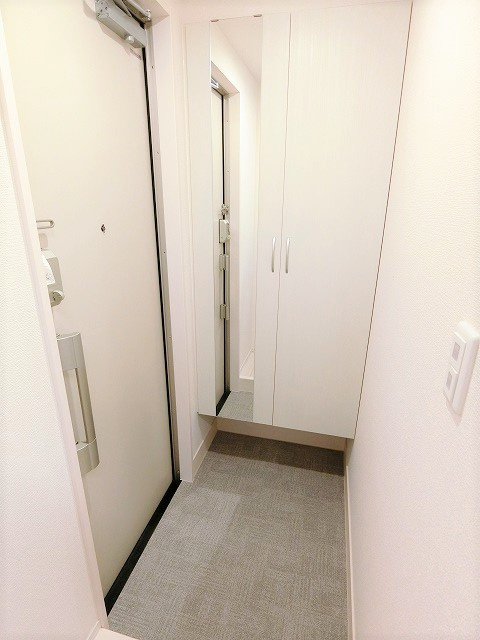 メゾンボヌールの玄関