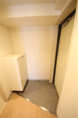 【玄関】 | ダイドーメゾン大阪本町EAST