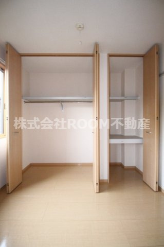 グランシャリオⅡ番館の収納|専用の収納スペースです