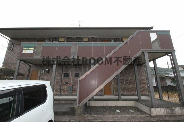 グランシャリオⅡ番館の外観|外観は落ち着いています