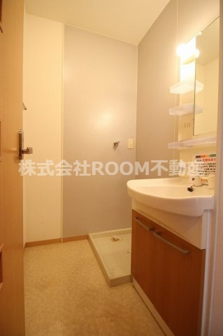 リーフレットエコー　Ⅲ号館の洗面所|コンパクトで使いやすい洗面所