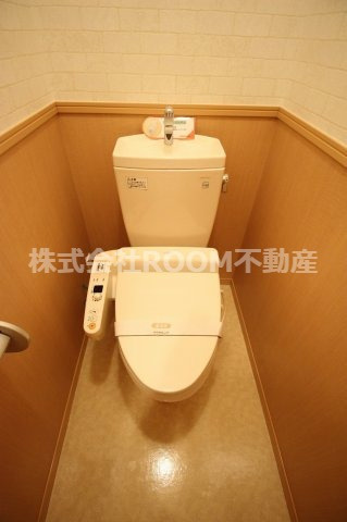 リーフレットエコー　Ⅲ号館のトイレ|シンプルで使いやすいトイレです