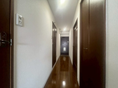 【玄関】 | クレール松の内 | 玄関