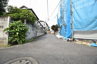 【前面道路含む現地写真】 | 現地見学や資料請求などお気軽にお問合わせ下さい。
周辺環境とあわせて現地ご案内致します。