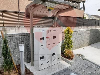 【エントランス】 | アーモンドアイ