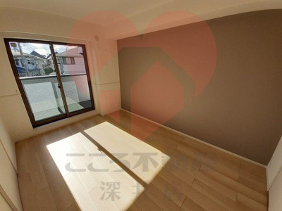 【その他】 | アーモンドアイ