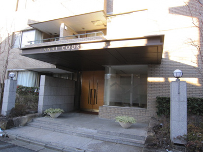 【エントランス】 | ＬＡＮＡＩ　ＣＯＵＲＴ　ＣＬＡＳＳＩＣ