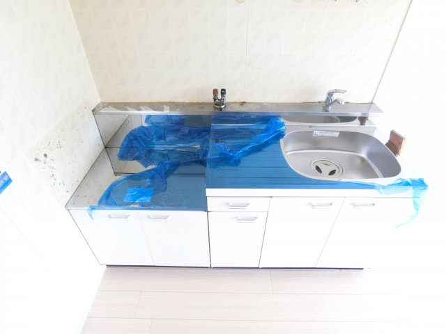 シャトー・ド・イワネ17号館のキッチン|同物件別部屋イメージ写真