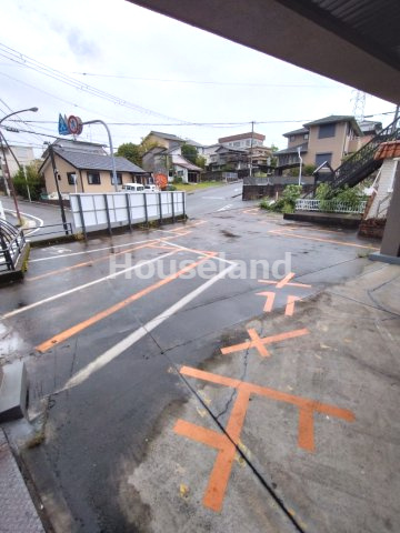 田辺ビューローヒルズⅡの駐車場