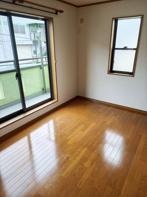 樽町4丁目戸建の寝室