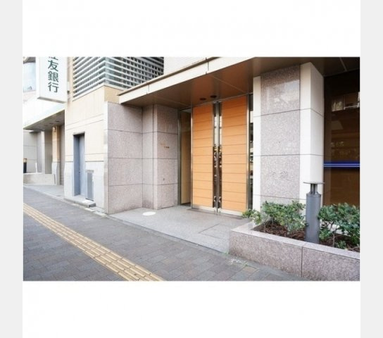 Terra湘南台のエントランス
