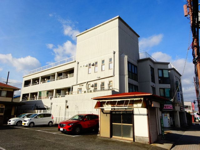 サンシャイン狭山の外観