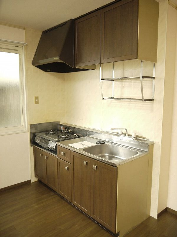 クレール高松山のキッチン