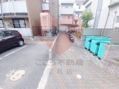 【駐車場】 | レオパレス寺地