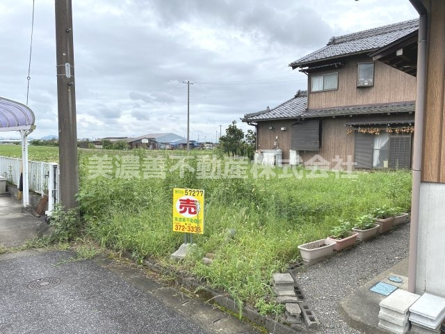 ５７２７７　揖斐郡揖斐川町福島土地