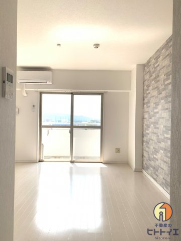 セントサーⅡの居間・リビング