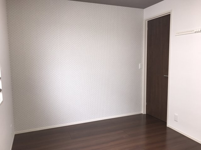 グレイスコートA棟の子供部屋|洋室
