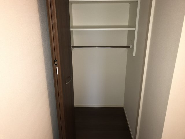 グレイスコートA棟の収納