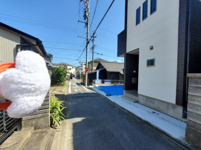 【前面道路含む現地写真】 | 南区粕畠町　1号棟★仲介手数料無料★（笠寺小学校・本城中学校） | 8/27撮影
南区の不動産売買の事ならマックスバリュで住まい相談エムワイホームにお任せください。
