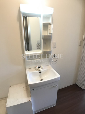 【独立洗面台】 | ソファレ小河原B | 独立洗面台あり、毎朝おしゃれに忙しい女性の方におすすめです