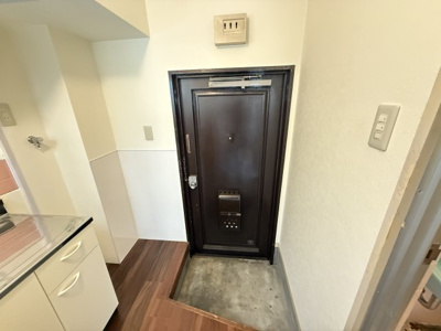 【玄関】 | ハイネス関目