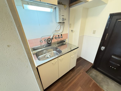 【キッチン】 | ハイネス関目