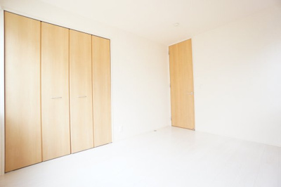 【洋室】 | バードネイチャー E | ※同物件・反転タイプの写真です。