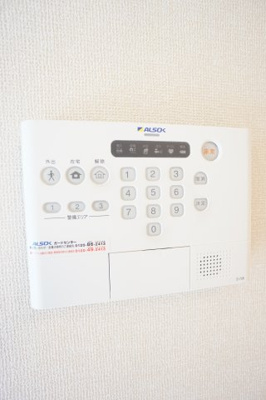 【セキュリティ】 | バードネイチャー E | ※同物件・反転タイプの写真です。