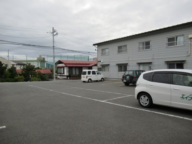 Bコーポの駐車場|駐車場があります