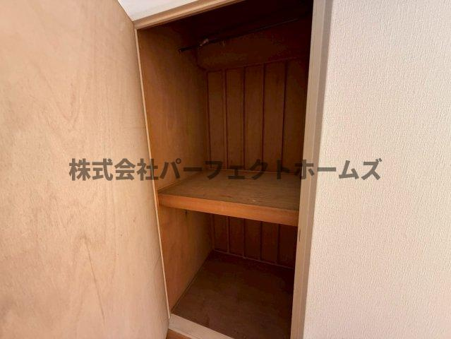 モンシャンブルの収納|こまごまとしたものを収納できそうですね