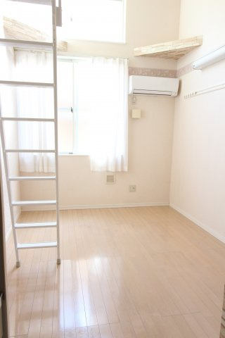 エコルステージ東白楽の内装|同アパートの参考写真です。