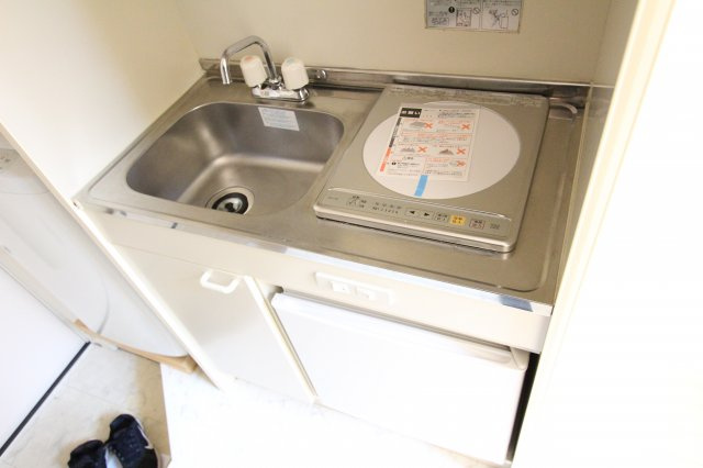 エコルステージ東白楽のキッチン|同アパートの参考写真です。