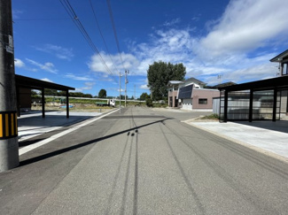 【前面道路含む現地写真】