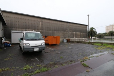 【駐車場】 | 福岡倉庫小倉支店