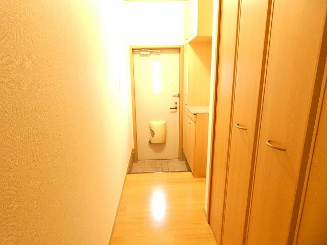 シャルマンDの玄関