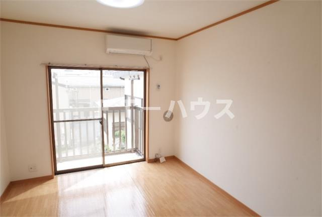 ラ・マイレ・アレイのその他