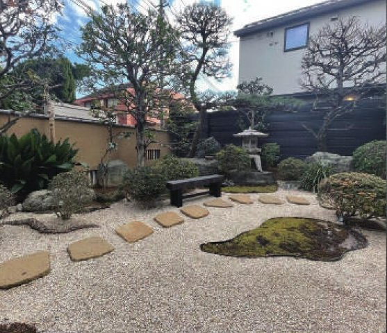 三鷹市井の頭3丁目 中古一戸建ての庭