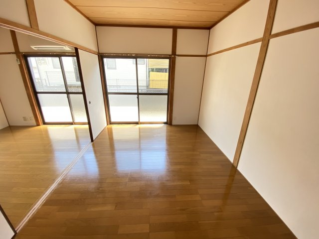メゾンマツノBの居間・リビング