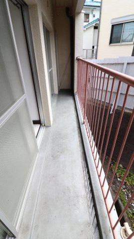 霞ヶ丘関西マンションのバルコニー