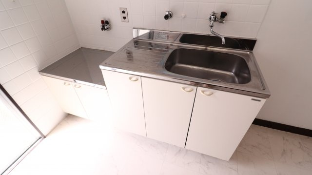 霞ヶ丘関西マンションのキッチン