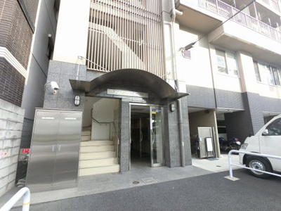 【エントランス】 | パルムハウス梅屋敷 | エントランス部分です。
