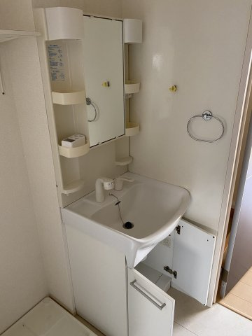 コンフォールYの洗面所