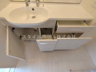 【洗面所】 | エミールＡ