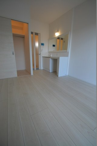 【洋室】 | Bay Ridge | スタンダードな洋室です