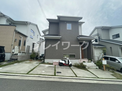 【前面道路含む現地写真】 | 槇塚台小・タマタウン堺・泉ヶ丘開発区域内・堺市南区逆瀬川 | 前面道路含む現地写真です