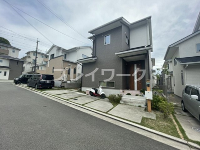 【前面道路含む現地写真】 | 槇塚台小・タマタウン堺・泉ヶ丘開発区域内・堺市南区逆瀬川 | 前面道路含む現地写真です