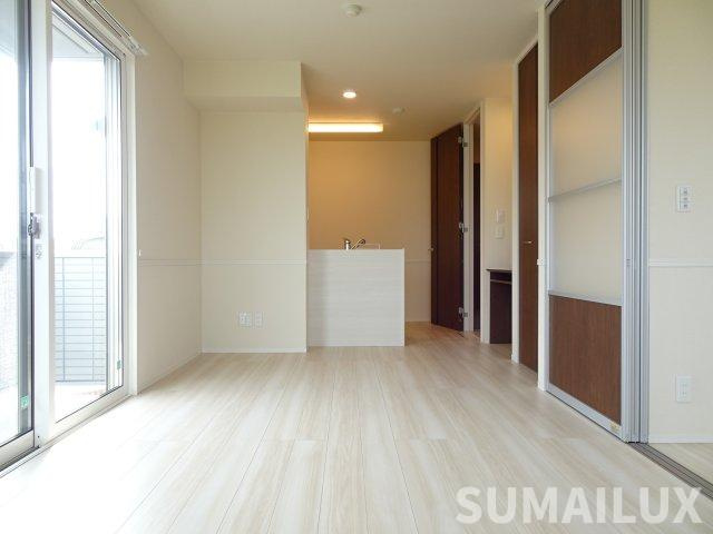 熊本市東区下南部３丁目のアパートの居間・リビング